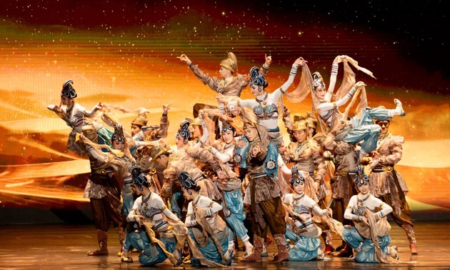 中国中央民族歌舞团来越演出