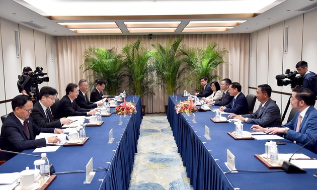 力争将云南与越南各地双边贸易额提升至50亿美元