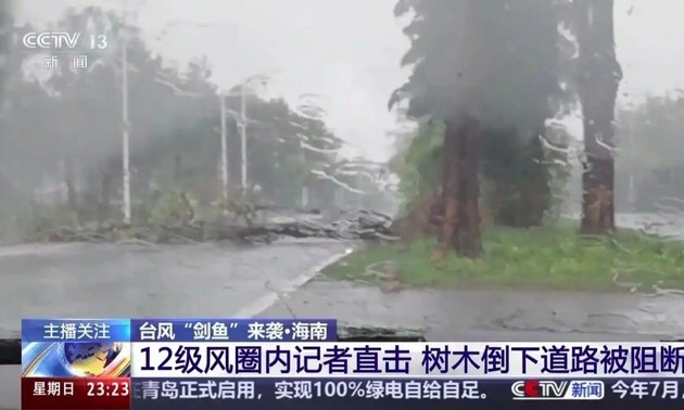 中国发布台风“剑鱼”强降水预警