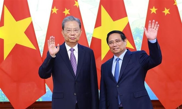 范明政会见中国全国人大常委会委员长赵乐际