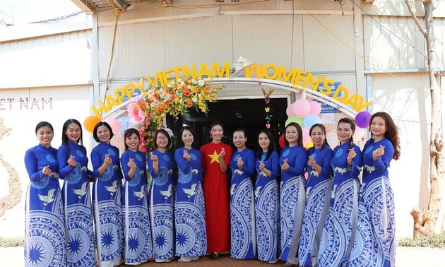 越南女人民军肯定了妇女在维和工作中发挥的先锋作用