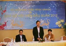 Asosiasi Perangkat lunak dan jasa teknologi informasi Vietnam mengajukan pesan tahun 2012