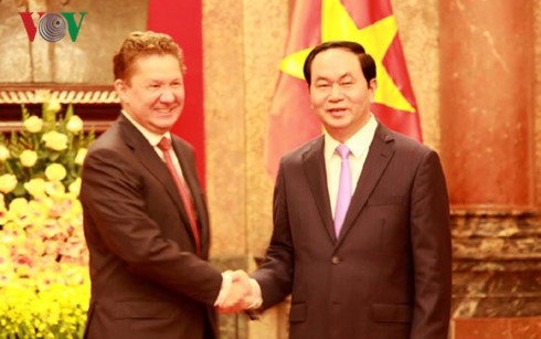 Presiden Vietnam, Tran Dai Quang menerima Alexey Miller, Presiden Dewan Komisaris Grup Gazprom, Federasi Rusia