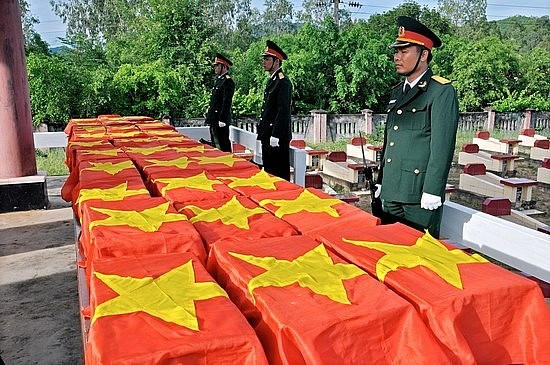 Base de données nationale pour accélérer la recherche et le rapatriement des restes des soldats 