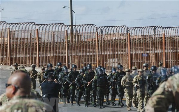 La gouverneure du Nouveau-Mexique retire les troupes de la Garde nationale de la frontière sud