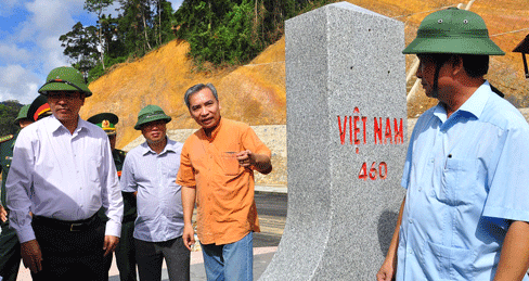 Vietnam und Laos vervollständigen Aufstellung der Grenzsteine 