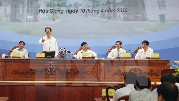 Bau der Häuser von Überschwemmung betroffenen Regionen im Mekong-Delta 