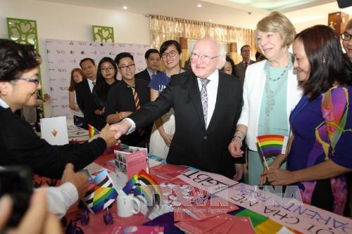 Der irische Präsident Michael Daniel Higgins beendet seinen Vietnam-Besuch