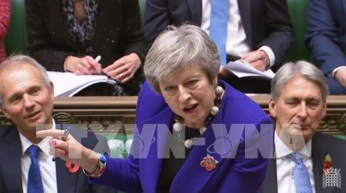 Theresa May sucht Unterstützung europäischer Unternehmenschefs für Brexit-Plan