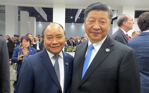 G20-Gipfeltreffen: Premierminister Nguyen Xuan Phuc trifft Spitzenpolitiker