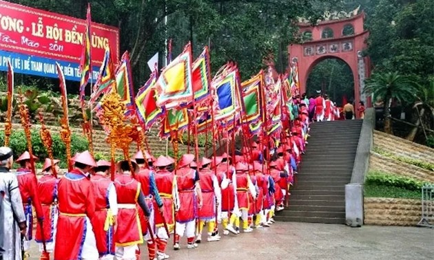 Glauben der Muong in Phu Tho, Hung-Königen zu ehren