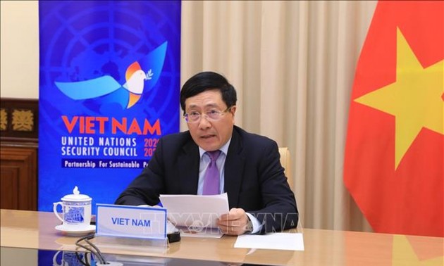 Vizepremierminister, Außenminister Pham Binh Minh nimmt an einer offenen Debatte des UN-Sicherheitsrates teil