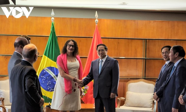 Premierminister Pham Minh Chinh trifft Vorsitzende der Kommunistischen Partei Brasiliens