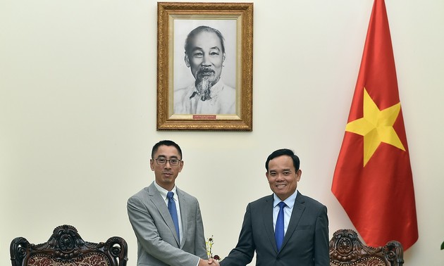 Vizepremierminister Tran Luu Quang empfängt den Vizepräsidenten von Huawei Asia Pacific