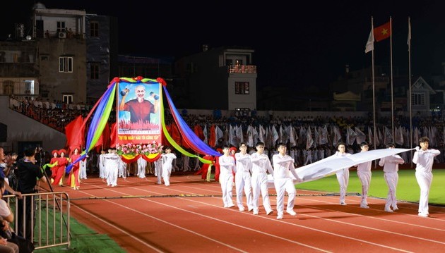 Eröffnung des nationalen Phu-Dong-Sportfestivals