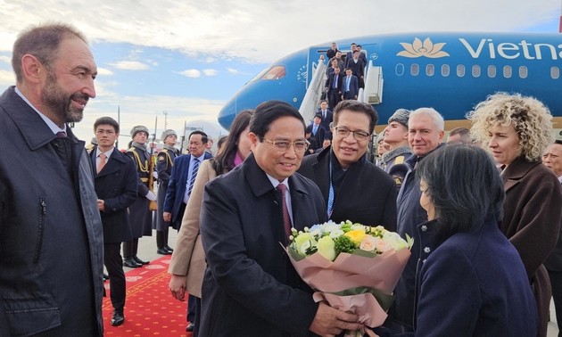 Premierminister Pham Minh Chinh nimmt am BRICS-Gipfel teil