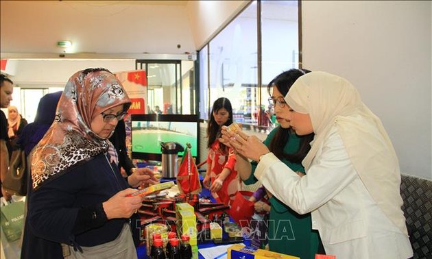 Vietnamesische Waren algerischen Verbrauchern näherbringen