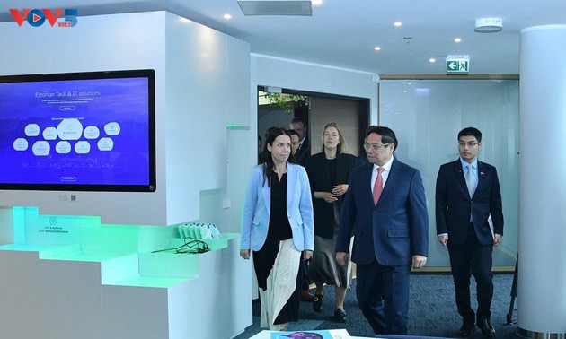 Premierminister Pham Minh Chinh besucht e-Estonia Briefing Centre