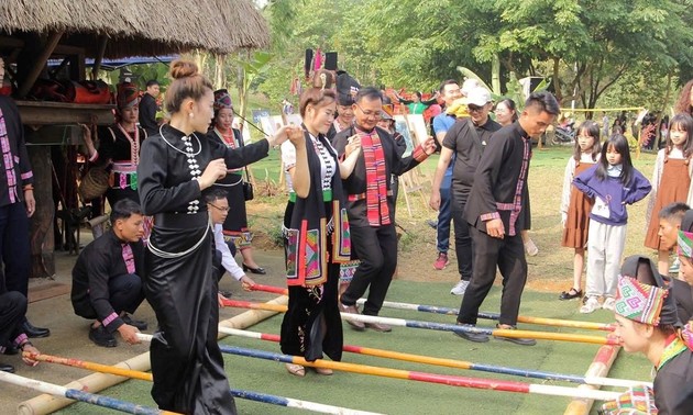 Erleben traditioneller Kulturen der Volksgruppen in Hanoi