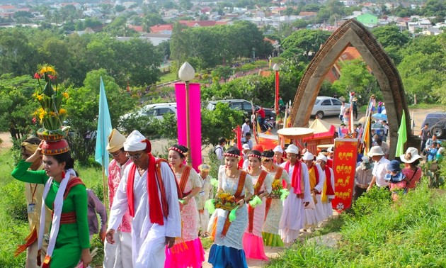 Zahlreiche Aktivitäten beim Kate-Fest in Khanh Hoa