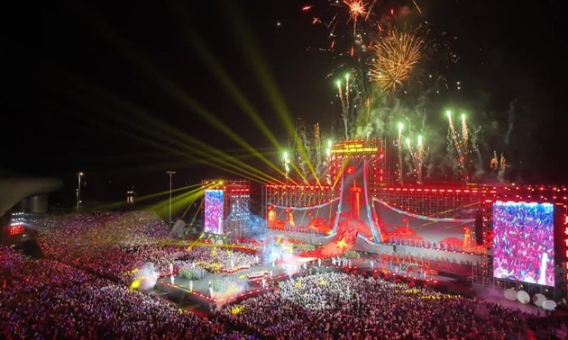 Großes Kunstprogramm „Quang Ninh – Das heldenhafte Kohleland“