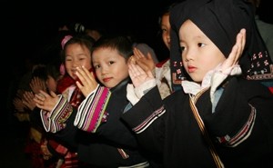 Das erste  Ritual im Lebenszyklus der Mitglieder der ethnischen Minderheit Tay in Bac Kan