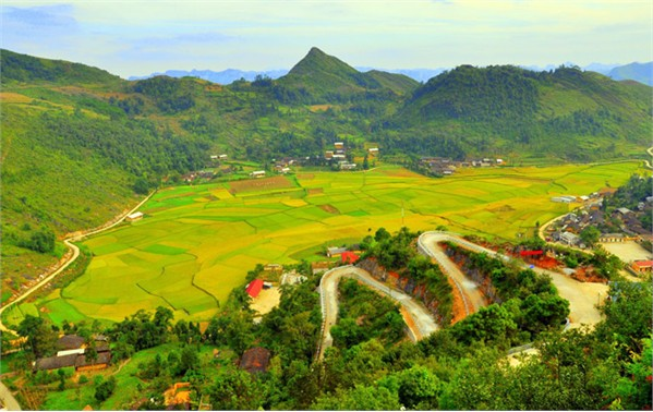 Erlebnisse auf den Wegen in Ha Giang