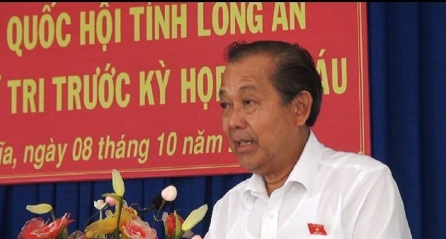 Vizepremierminister Truong Hoa Binh trifft Wähler in Long An