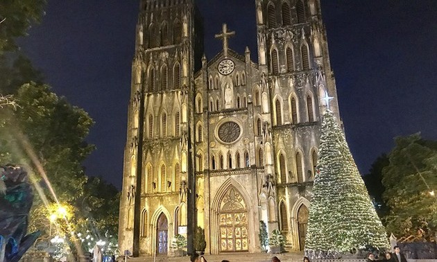 Weihnachtsstimmung in Hanoi