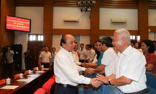 Premierminister Nguyen Xuan Phuc trifft Wähler in Hai Phong