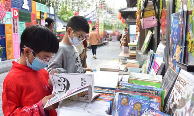 Hanoi gründet zehn Bibliotheken und Bücherschränke 2021