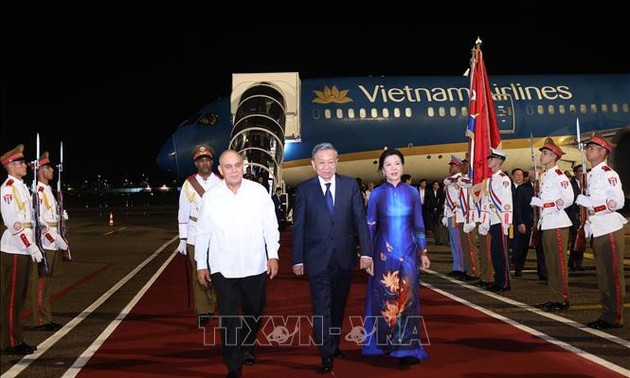 KPV-Generalsekretär und Staatspräsident To Lam besucht Kuba