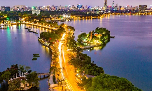 Hanoi bereitet sich auf Lichtkonzert zum neuen Jahr 2025 vor