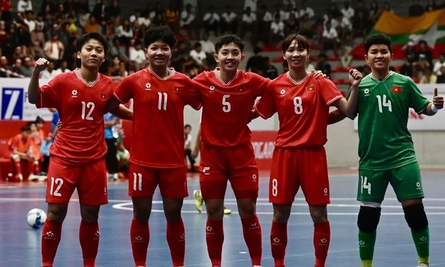 Vietnams Futsal-Nationalmannschaft der Frauen zieht in Finalrunde der Asienmeisterschaft ein