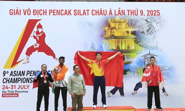 Vietnam führt die Asienmeisterschaft im Pencak Silat 2025 an 