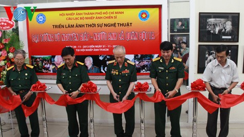 Pameran foto “Jenderal Vo Nguyen Giap- Kakak sulung Tentara Rakyat Vietnam”.