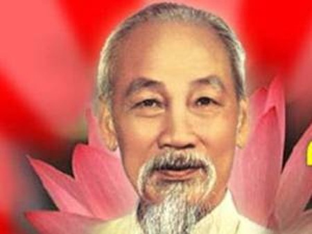 Potret Presiden Ho Chi Minh yang dirakit dari bunga teratai akan dipamerkan