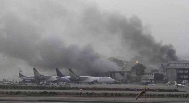 Terjadi serangan teror terhadap bandara di Pakistan