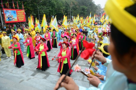 Acara pembukaan Pesta Bukit Dong Da-Hanoi