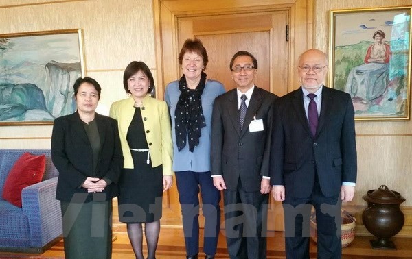 Memperkuat kerjasama dan temu pergaulan antara Norwegia dengan negara-negara ASEAN