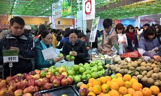 Badan usaha pengecer Vietnam menegaskan posisi di pasar domestik