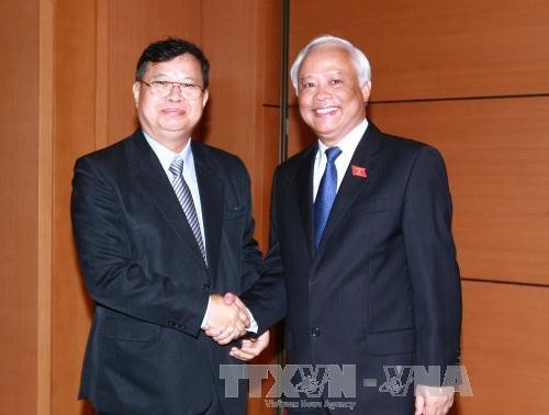 Parlemen dua negara Vietnam-Laos  memperluas kerjasama bilateral