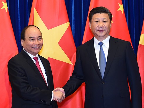 PM Nguyen Xuan Phuc bertemu dengan Sekjen, Presiden Tiongok, Xi Jinping