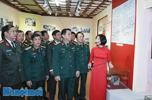 Pembukaan pameran “Epos Musim Dingin tahun 1946”