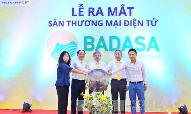  Vietnam memiliki lantai perdagangan elektronik nasional tentang produk-produk khas