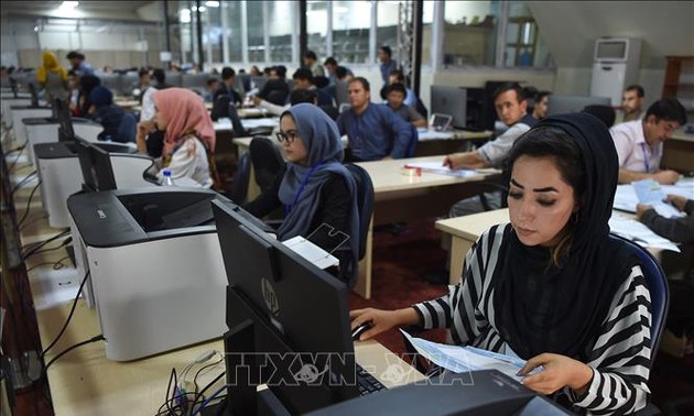 Afghanistan menunda pengumuman hasil sementara pilpres