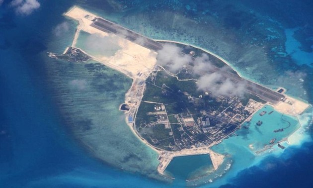 Opini umum internasional menyatakan kekhawatiran tentang tindakan yang berkepala batu dari Tiongkok di Laut Timur