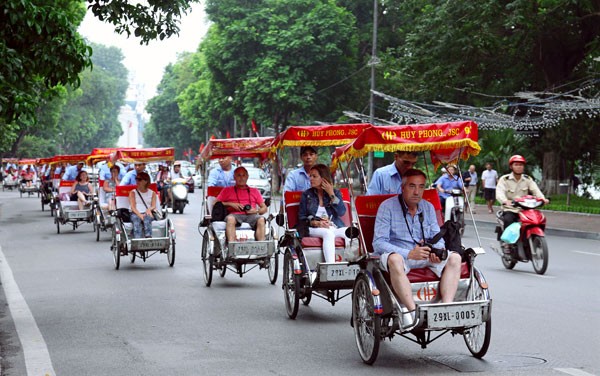 Memperkenalkan Becak Wisata di Vietnam