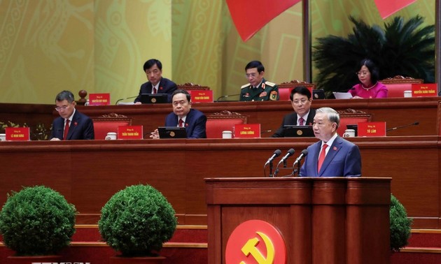 Kongres Nasional XIV PKV: Media Kamboja Terkesan dengan Target Pertumbuhan Dua Digit Vietnam