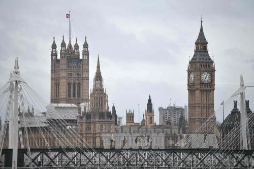 UK passes parliament early general election